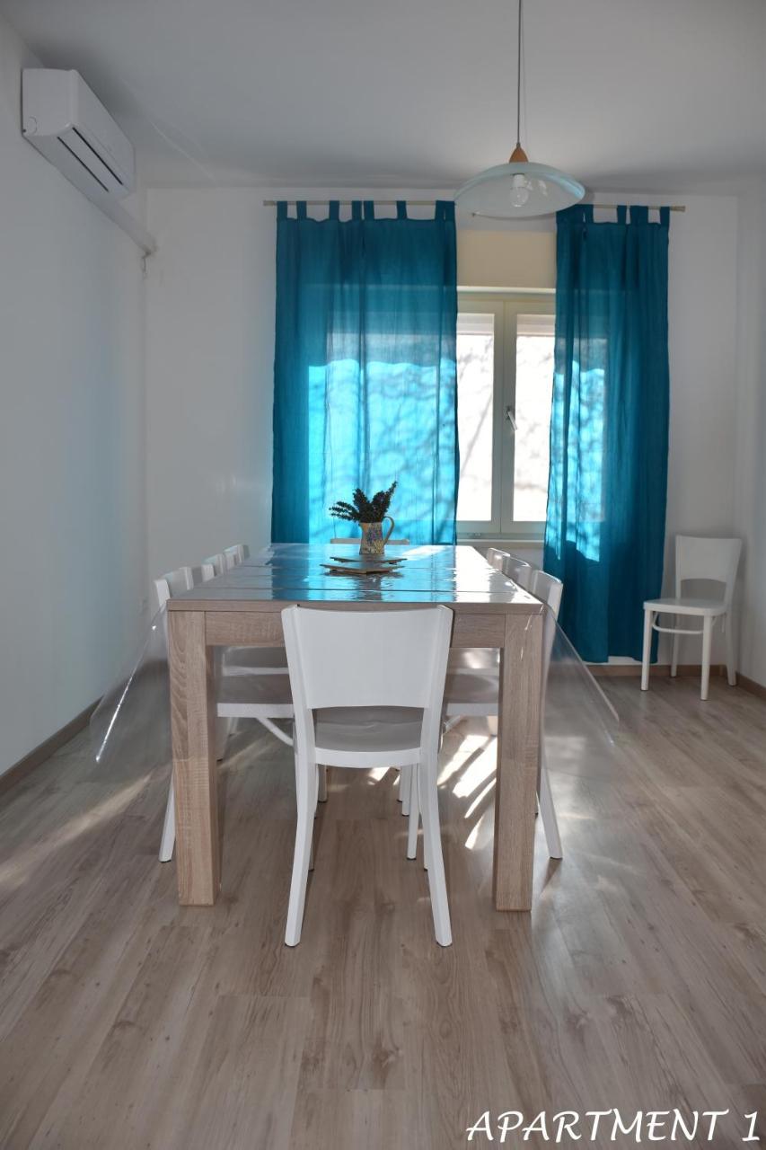 Apartments Luka Трогир Екстериор снимка