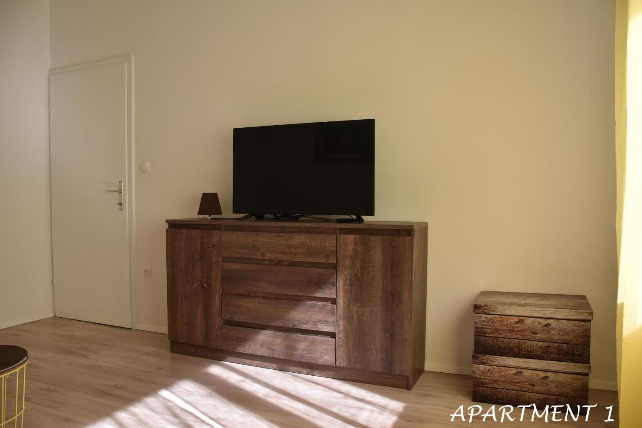 Apartments Luka Трогир Екстериор снимка