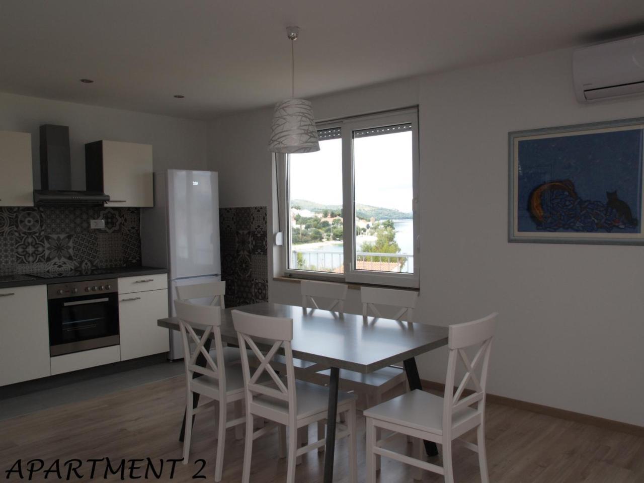 Apartments Luka Трогир Екстериор снимка