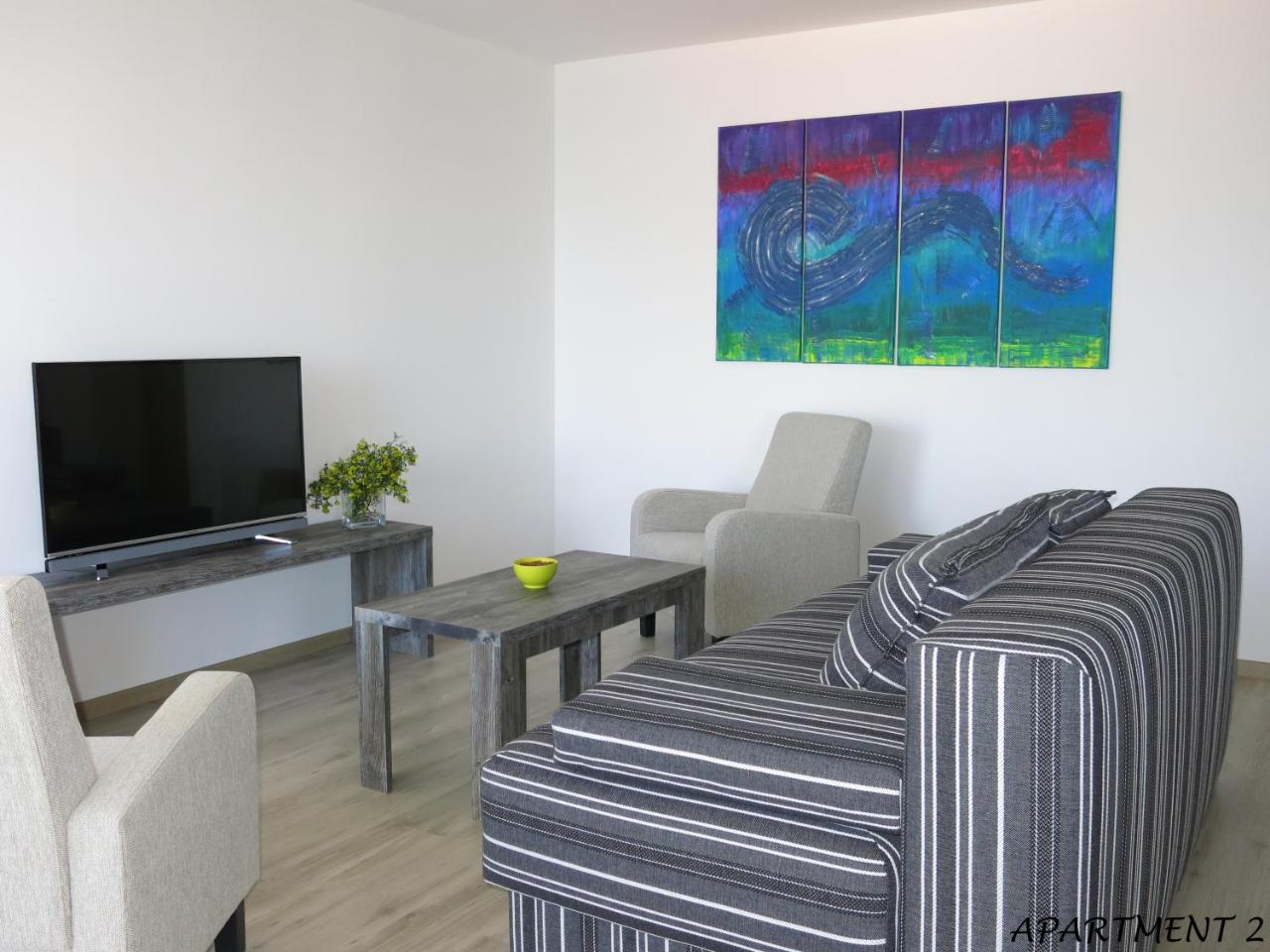 Apartments Luka Трогир Екстериор снимка